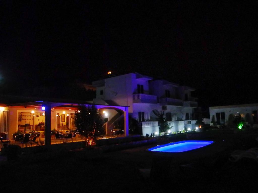 Gardenia Hotel Perissa  Exterior foto